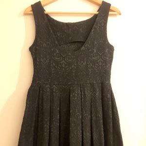 Cute black ZARA dress, M size, guipure print